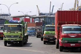 Tarif Angkutan Pelabuhan Priok Naik 20%